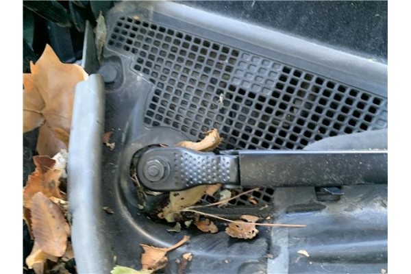 Recambio de motor limpiaparabrisas delantero para renault grand scénic iii (jz0/1_) 1.5 dci referencia OEM IAM 288106583R  