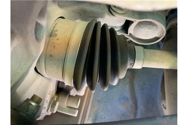 Recambio de palier delantero izquierdo para renault grand scénic iii (jz0/1_) 1.5 dci referencia OEM IAM 391016204R  