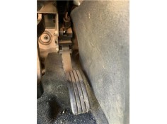 PEDAL ACELERADOR 180024289R 