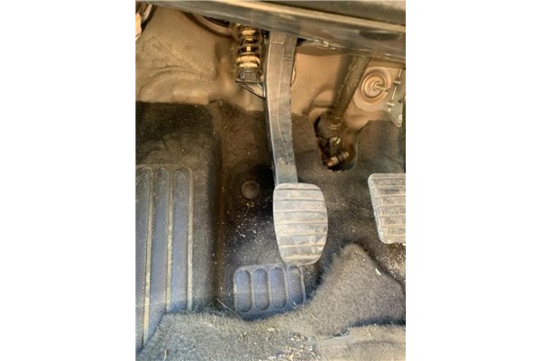 Recambio de pedal embrague para renault grand scénic iii (jz0/1_) 1.5 dci referencia OEM IAM 465030038R  
