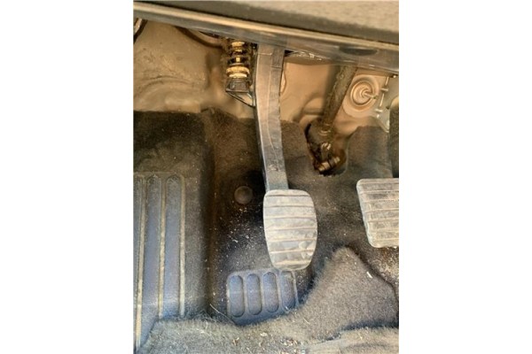 Recambio de pedal embrague para renault grand scénic iii (jz0/1_) 1.5 dci referencia OEM IAM 465030038R  