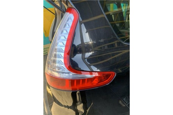 Recambio de piloto trasero derecho para renault grand scénic iii (jz0/1_) 1.5 dci referencia OEM IAM A056008 E208108 