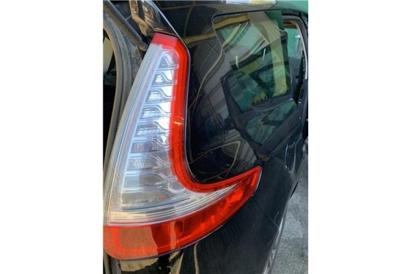 Recambio de piloto trasero derecho para renault grand scénic iii (jz0/1_) 1.5 dci referencia OEM IAM A056008 E208108 