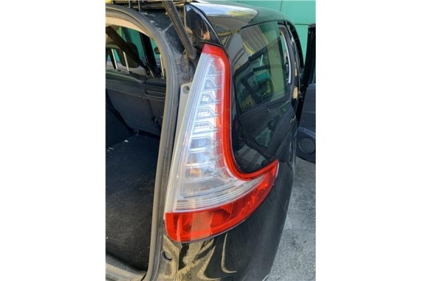 Recambio de piloto trasero derecho para renault grand scénic iii (jz0/1_) 1.5 dci referencia OEM IAM A056008 E208108 