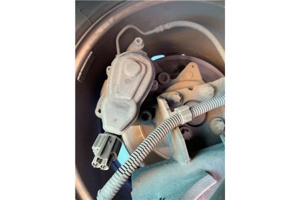 Recambio de pinza freno trasero izquierda para renault grand scénic iii (jz0/1_) 1.5 dci referencia OEM IAM 32338814 440119651R 