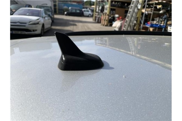 Recambio de antena electrica para audi a4 avant (8k5) 2.0 básico referencia OEM IAM 8K9035503A  