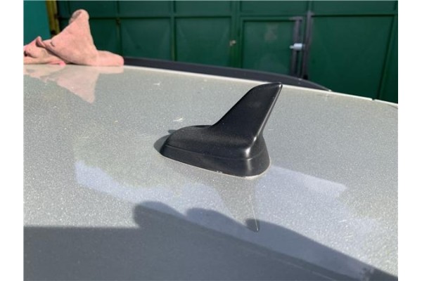 Recambio de antena electrica para audi a4 avant (8k5) 2.0 básico referencia OEM IAM 8K9035503A  