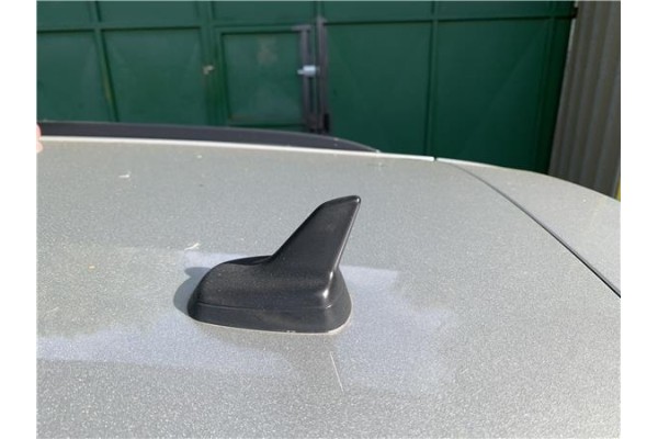 Recambio de antena electrica para audi a4 avant (8k5) 2.0 básico referencia OEM IAM 8K9035503A  