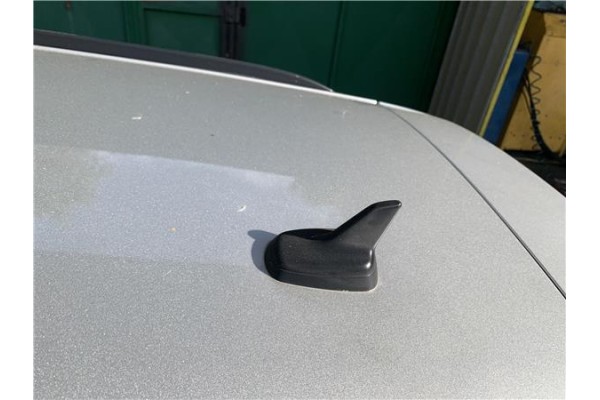 Recambio de antena electrica para audi a4 avant (8k5) 2.0 básico referencia OEM IAM 8K9035503A  