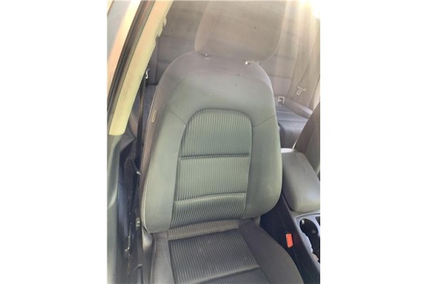 Recambio de asiento delantero derecho para audi a4 avant (8k5) 2.0 básico referencia OEM IAM 8K0881361  