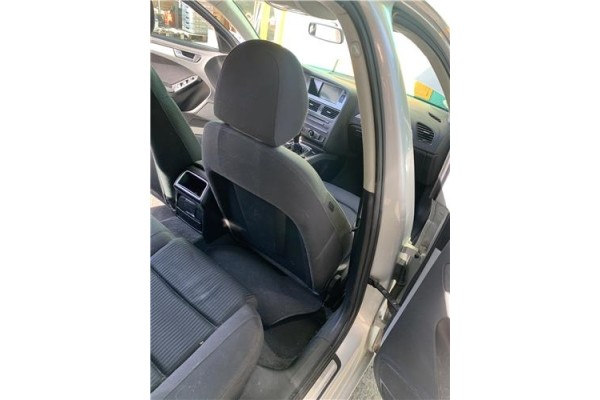 Recambio de asiento delantero derecho para audi a4 avant (8k5) 2.0 básico referencia OEM IAM 8K0881361  