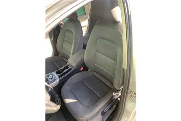 Recambio de asiento delantero izquierdo para audi a4 avant (8k5) 2.0 básico referencia OEM IAM 8K0881361  