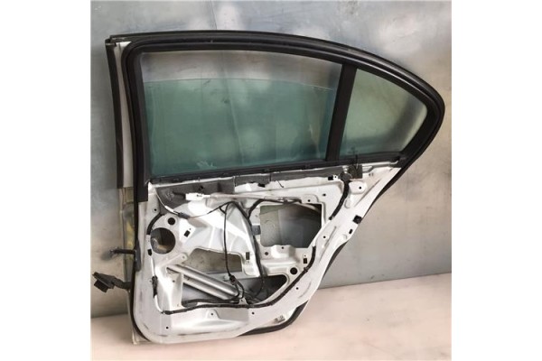 Recambio de puerta trasero derecha para bmw serie 3 berlina (e46) 2.0 320d referencia OEM IAM 41527034154  