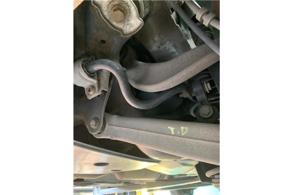 Recambio de barra estabilizadora trasero para audi a4 avant (8k5) 2.0 básico referencia OEM IAM 8K0511305K 8K0511305AE 