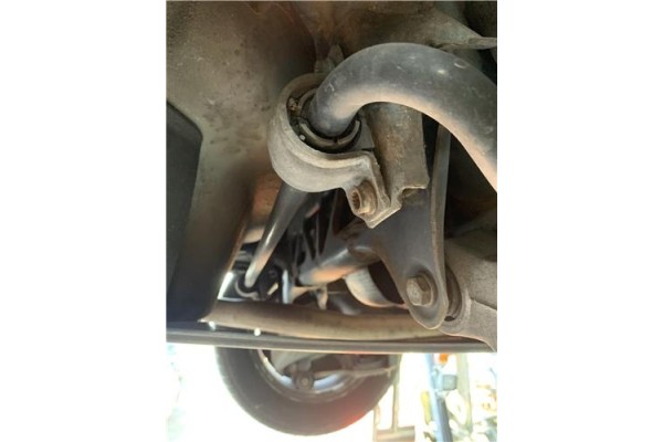 Recambio de barra estabilizadora trasero para audi a4 avant (8k5) 2.0 básico referencia OEM IAM 8K0511305K 8K0511305AE 