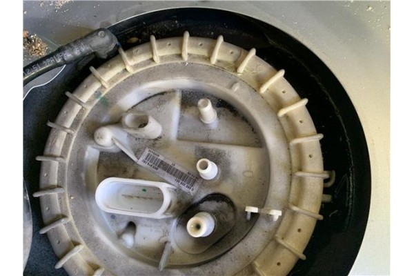 Recambio de bomba combustible para audi a4 avant (8k5) 2.0 básico referencia OEM IAM 8K0919050 580205001 