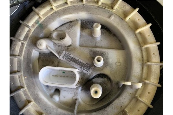 Recambio de bomba combustible para audi a4 avant (8k5) 2.0 básico referencia OEM IAM 8K0919050 580205001 