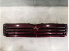 Recambio de rejilla capo para mitsubishi space wagon (n80/n90) 2.4 referencia OEM IAM MR275627  