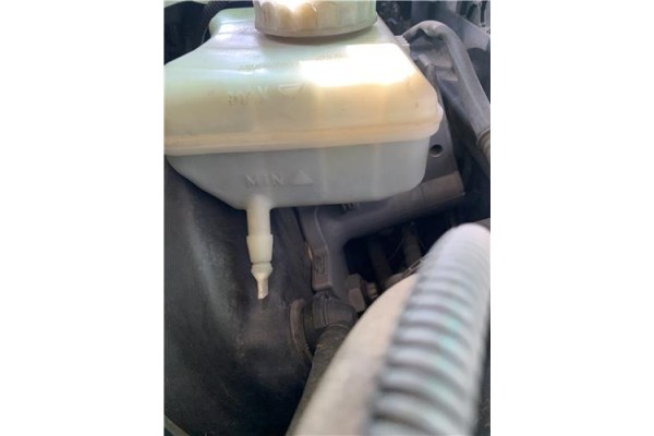 Recambio de bomba freno para audi a4 avant (8k5) 2.0 básico referencia OEM IAM 8K0611021B 4H0611021 