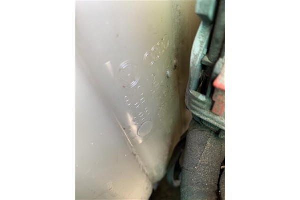 Recambio de botella expansion para audi a4 avant (8k5) 2.0 básico referencia OEM IAM 8K0121403G 8K0121403AC 