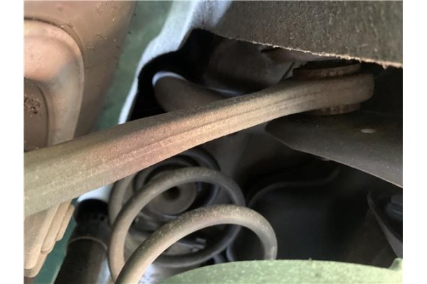 Recambio de brazo centro suspension trasero derecho para audi a4 avant (8k5) 2.0 básico referencia OEM IAM 8K0501530N  