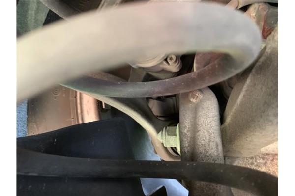 Recambio de brazo centro suspension trasero derecho para audi a4 avant (8k5) 2.0 básico referencia OEM IAM 8K0501530N  