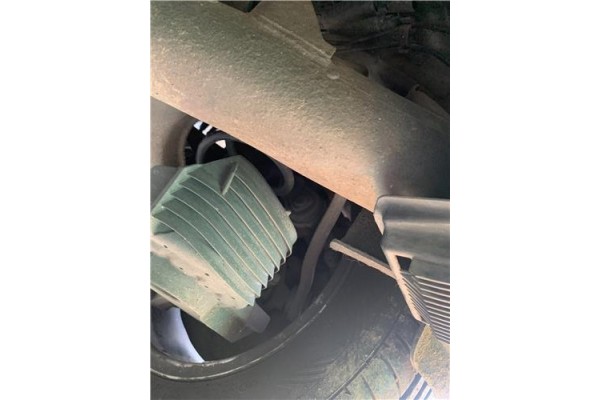 Recambio de brazo centro suspension trasero izquierdo para audi a4 avant (8k5) 2.0 básico referencia OEM IAM 8K0501529N  