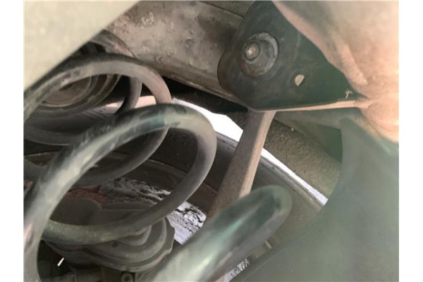 Recambio de brazo centro suspension trasero izquierdo para audi a4 avant (8k5) 2.0 básico referencia OEM IAM 8K0501529N  