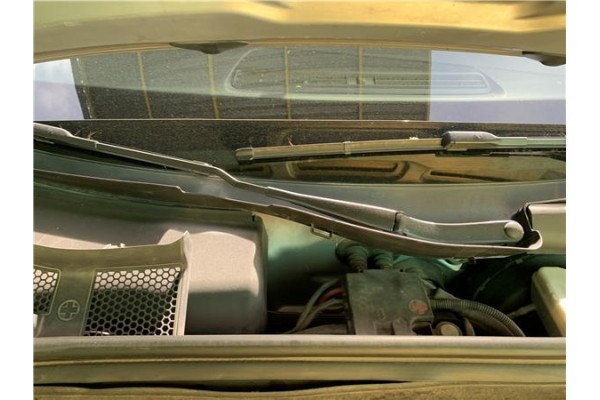 Recambio de brazo limpiaparabrisas delantero derecho para audi a4 avant (8k5) 2.0 básico referencia OEM IAM 8K1955408  