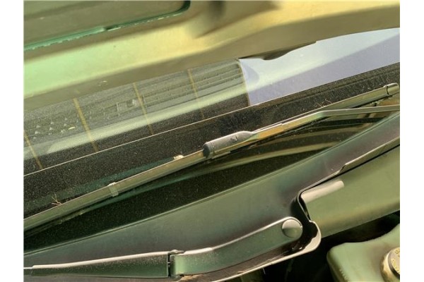 Recambio de brazo limpiaparabrisas delantero izquierdo para audi a4 avant (8k5) 2.0 básico referencia OEM IAM 8K1955407  