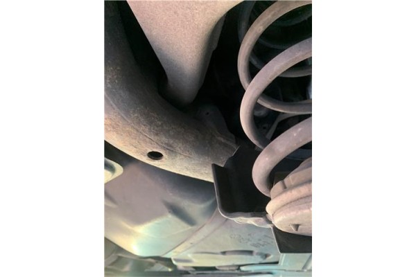 Recambio de brazo suspension trasero derecho para audi a4 avant (8k5) 2.0 básico referencia OEM IAM 8K0505312J 3438413 