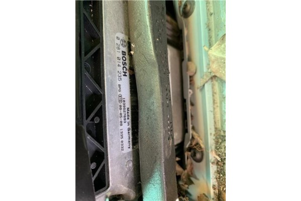 Recambio de centralita para audi a4 avant (8k5) 2.0 básico referencia OEM IAM 0281014235 1039S27693 