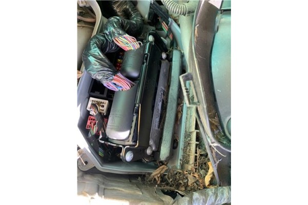 Recambio de centralita para audi a4 avant (8k5) 2.0 básico referencia OEM IAM 0281014235 1039S27693 