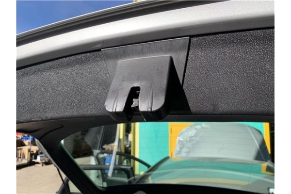 Recambio de cierre electromagnetico porton para audi a4 avant (8k5) 2.0 básico referencia OEM IAM 8K9827505A 8R0827505A 