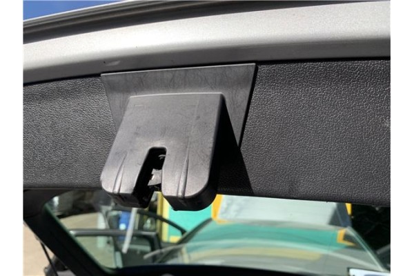 Recambio de cierre electromagnetico porton para audi a4 avant (8k5) 2.0 básico referencia OEM IAM 8K9827505A 8R0827505A 