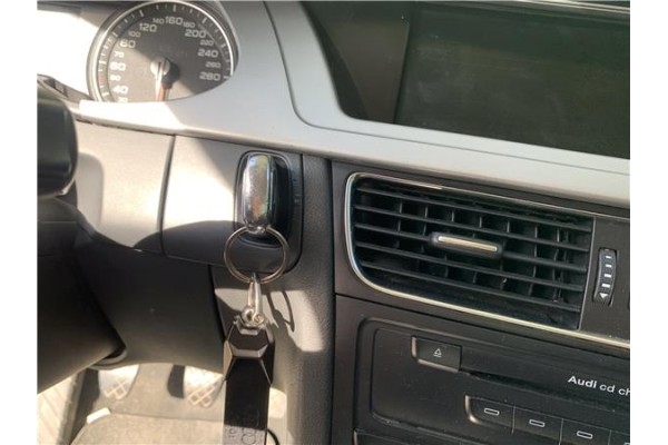 Recambio de clausor para audi a4 avant (8k5) 2.0 básico referencia OEM IAM 8K0909131C  
