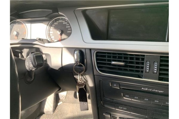 Recambio de clausor para audi a4 avant (8k5) 2.0 básico referencia OEM IAM 8K0909131C  