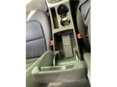 Recambio de consola para audi a4 avant (8k5) 2.0 básico referencia OEM IAM 8K0863244A 8K0864283 