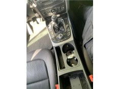 Recambio de consola para audi a4 avant (8k5) 2.0 básico referencia OEM IAM 8K0863244A 8K0864283 