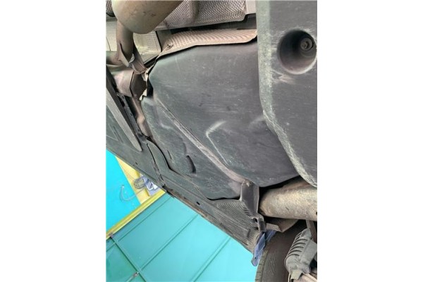 Recambio de deposito combustible para audi a4 avant (8k5) 2.0 básico referencia OEM IAM 8K0201085 8K0201055Q 