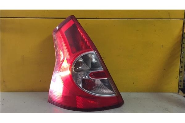 Recambio de piloto trasero izquierdo para dacia sandero i 1.4 ambiance referencia OEM IAM 8200734825  6001551384 , RENAULT