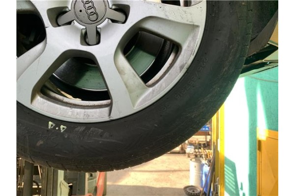 Recambio de llanta para audi a4 avant (8k5) 2.0 básico referencia OEM IAM 8K0601025F  
