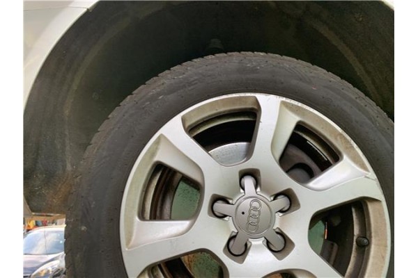 Recambio de llanta para audi a4 avant (8k5) 2.0 básico referencia OEM IAM 8K0601025F  