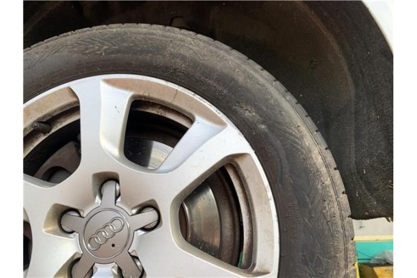 Recambio de llanta para audi a4 avant (8k5) 2.0 básico referencia OEM IAM 8K0601025F  