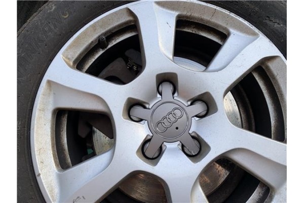 Recambio de llanta para audi a4 avant (8k5) 2.0 básico referencia OEM IAM 8K0601025F  