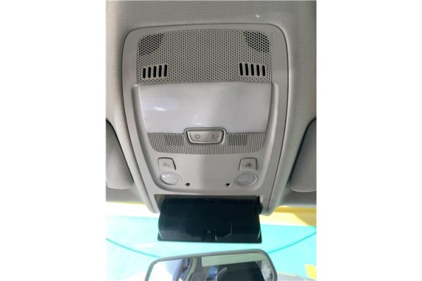 Recambio de luz delantero central techo para audi a4 avant (8k5) 2.0 básico referencia OEM IAM 8T0947140  