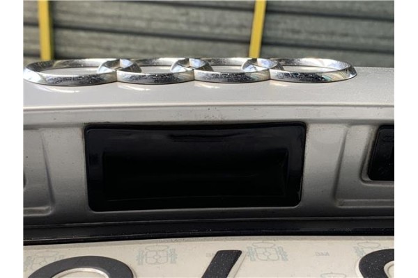 Recambio de maneta exterior porton para audi a4 avant (8k5) 2.0 básico referencia OEM IAM 5N0827566T  
