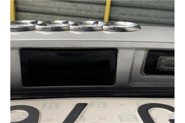 Recambio de maneta exterior porton para audi a4 avant (8k5) 2.0 básico referencia OEM IAM 5N0827566T  