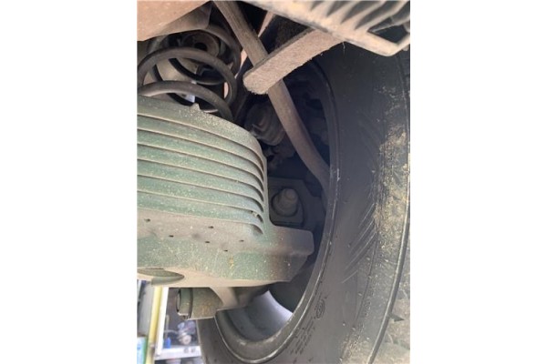 Recambio de mangueta trasero izquierda para audi a4 avant (8k5) 2.0 básico referencia OEM IAM 8K0505431AE  