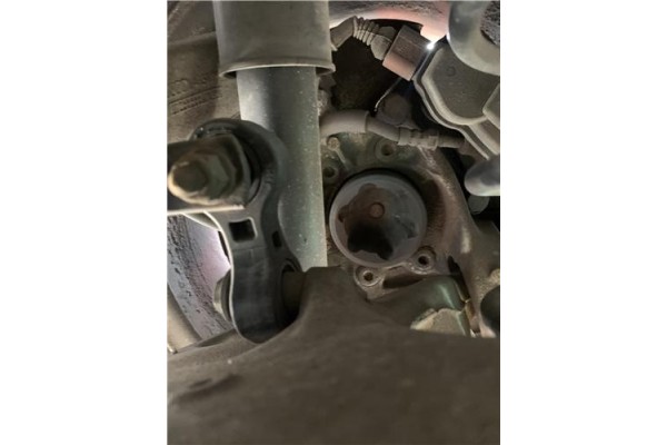 Recambio de mangueta trasero izquierda para audi a4 avant (8k5) 2.0 básico referencia OEM IAM 8K0505431AE  